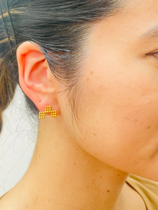 dekoboko Reconstructed Triple Square Single Stud Earring / 18ct Gold Vermeil