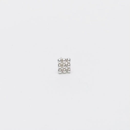 dekoboko Mini Square Single Stud Earring / Silver