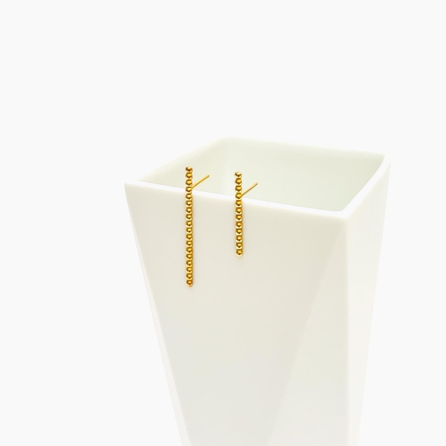 sasasa Long Stick Single Stud Earring / 18ct Gold Vermeil